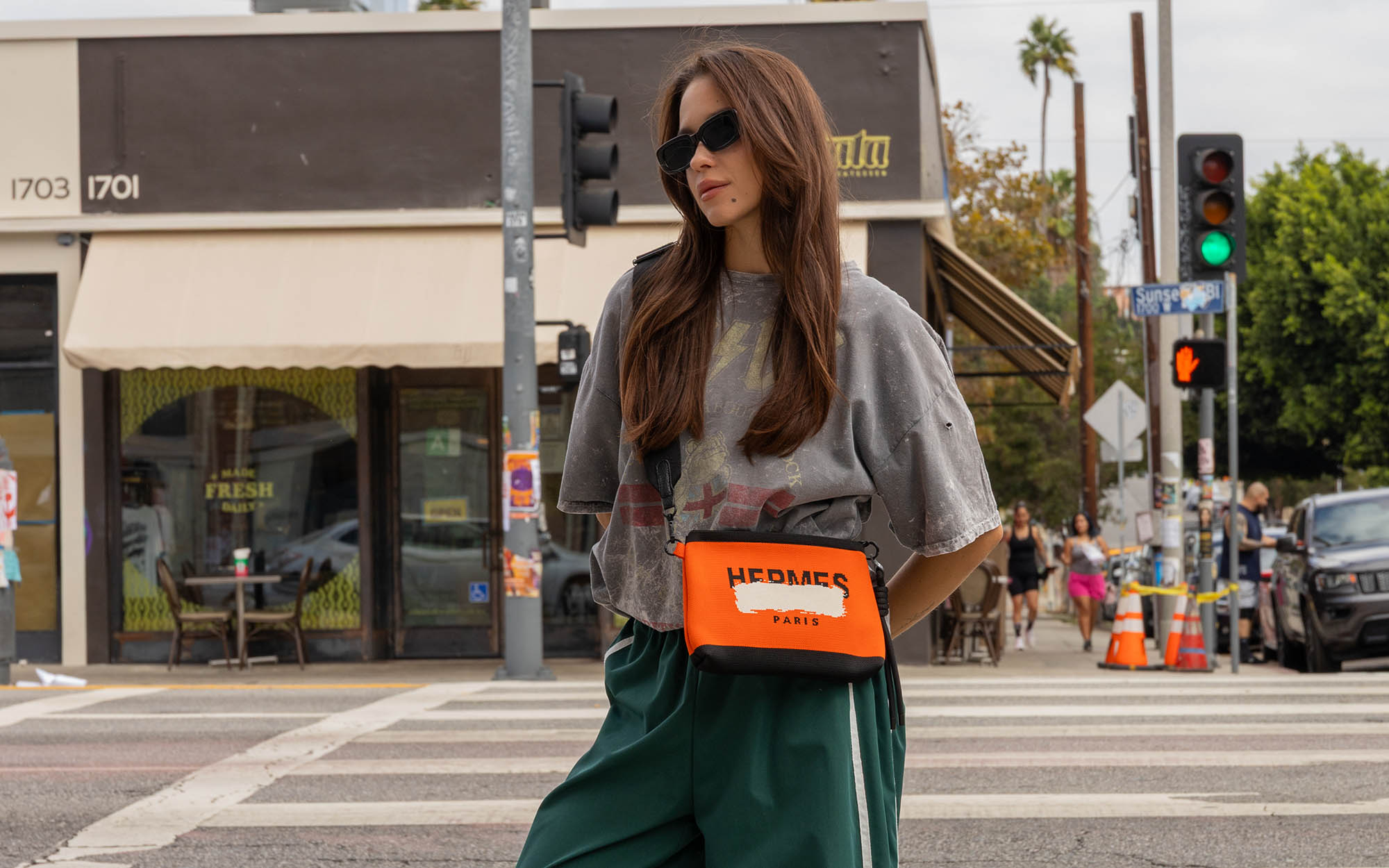 HFRNES KNIT CLUTCH BAG